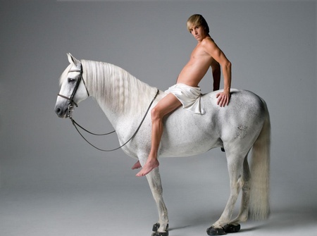 Bruno (Sasha Baron Koen)